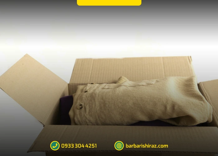 بسته‌بندی لباس برای اسباب‌کشی