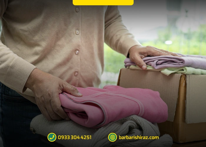 بسته‌بندی لباس برای اسباب‌کشی