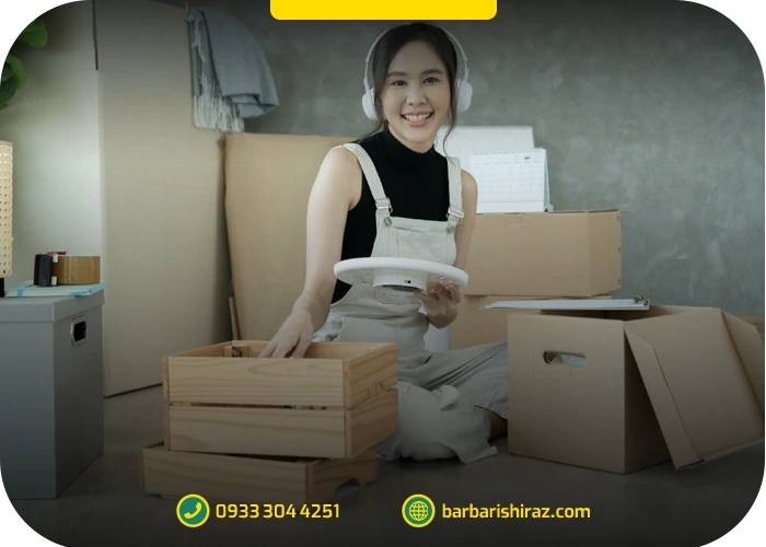 برچسب‌گذاری و مرتب‌سازی کارتن‌ها